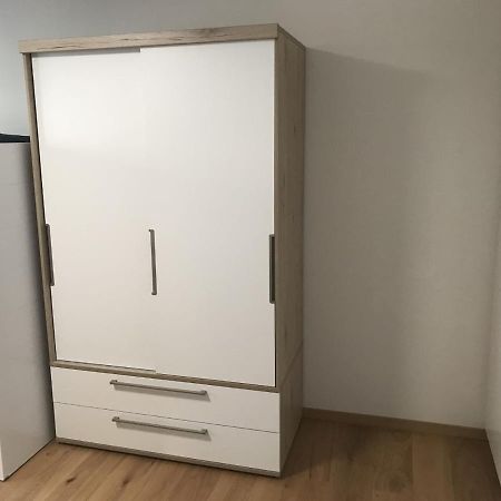 Schoenes Ferienappartment In Zell Am See: Zentral Gelegen Und Naehe Der Areitbahn Und Dem Zeller See Bagian luar foto